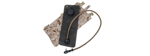 T1081-DD EG STYLE 2L HYDRATION POUCH (DESERT DIGITAL)